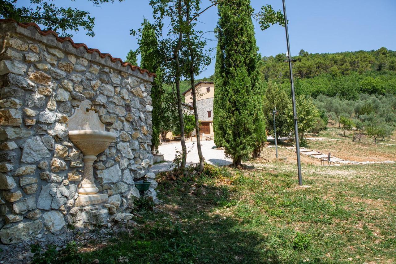 Borgo Incantato Spoleto Pompagnano Экстерьер фото